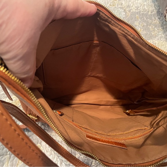 HOBO Merrin Convertible Backpack/Purse - Picture 6 of 10